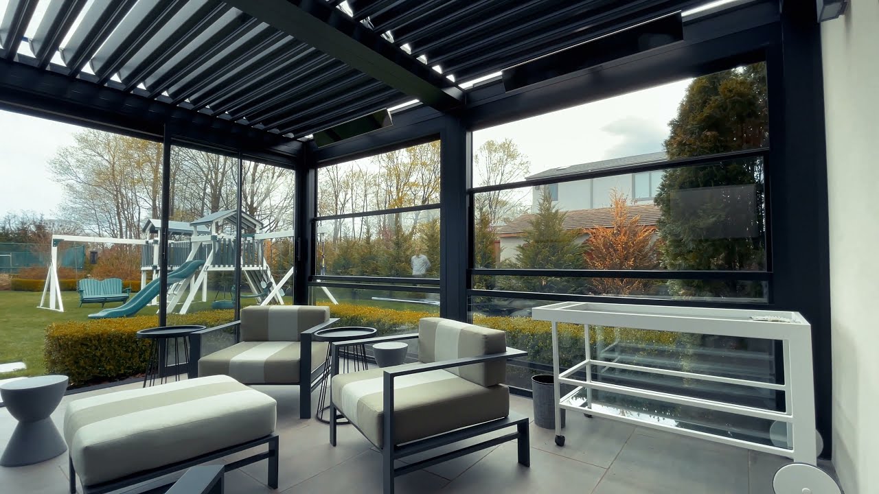 Rooftop Lounge